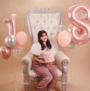 Meet your Posher, Maryfer